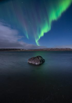 Oben im Norden Nordlicht im Westland von Island